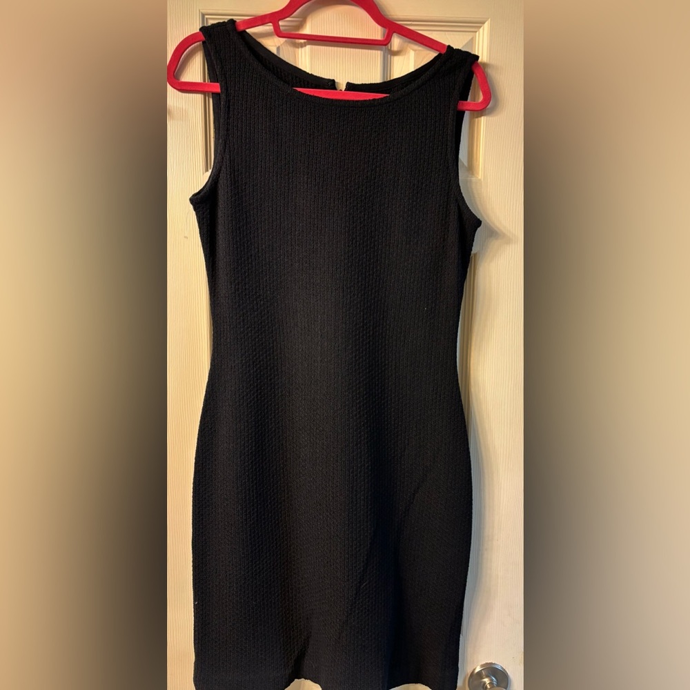 Designer~ St. John Caviar Elegant Black Sleeveless Dress~Size:6